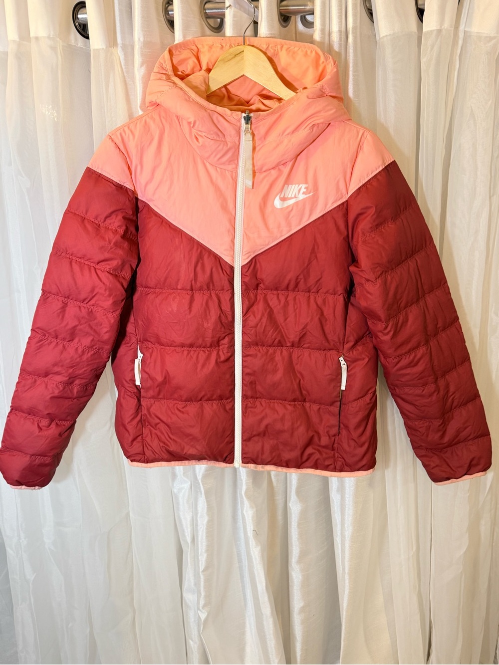 Nike Kids Two-Tone Coral Pink and Red Hooded Puffer Jacket reversible